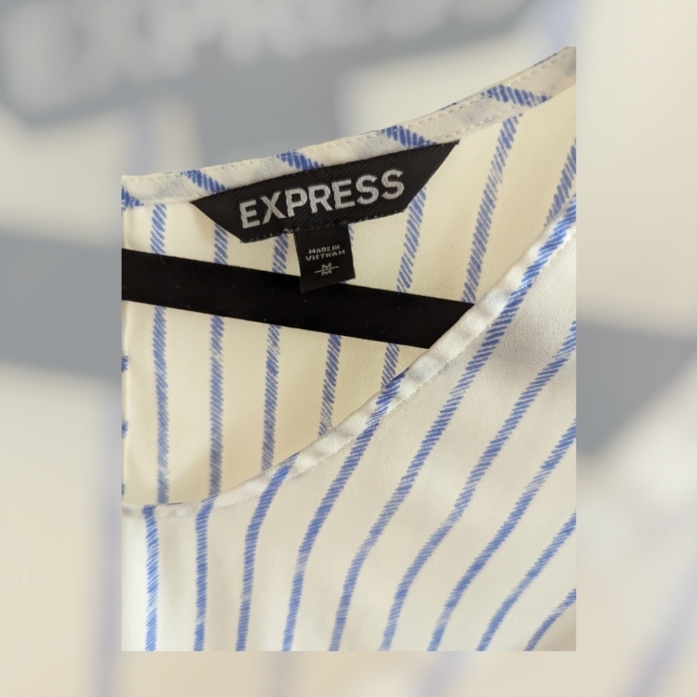 Express Top - Picture 3 of 3